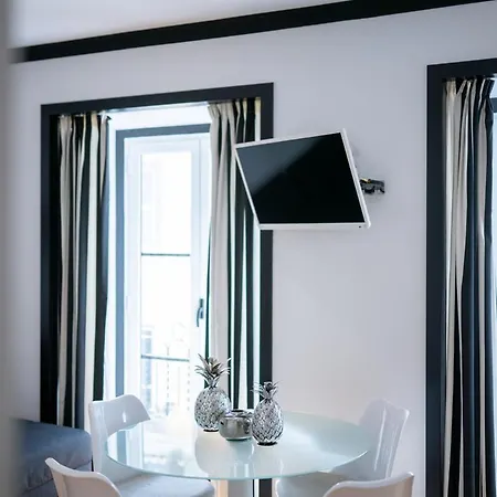 Bliss Lisbon Apartments - Bairro Alto-3